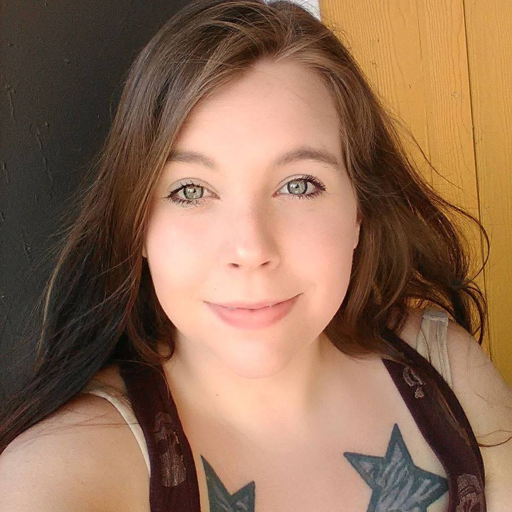 Meet your Posher, Andria-beth